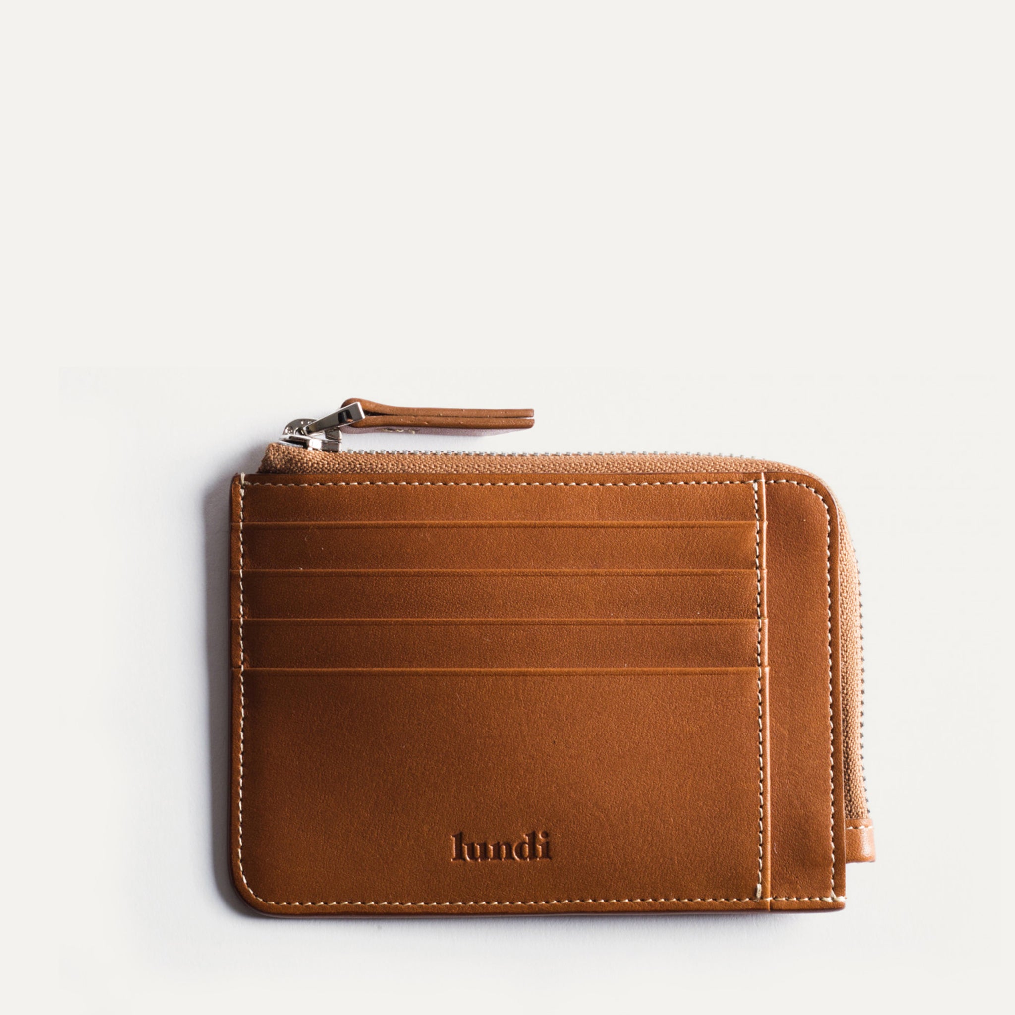 Portefeuille homme luxe pour homme et femme en cuir cognac - design élégant et robuste.