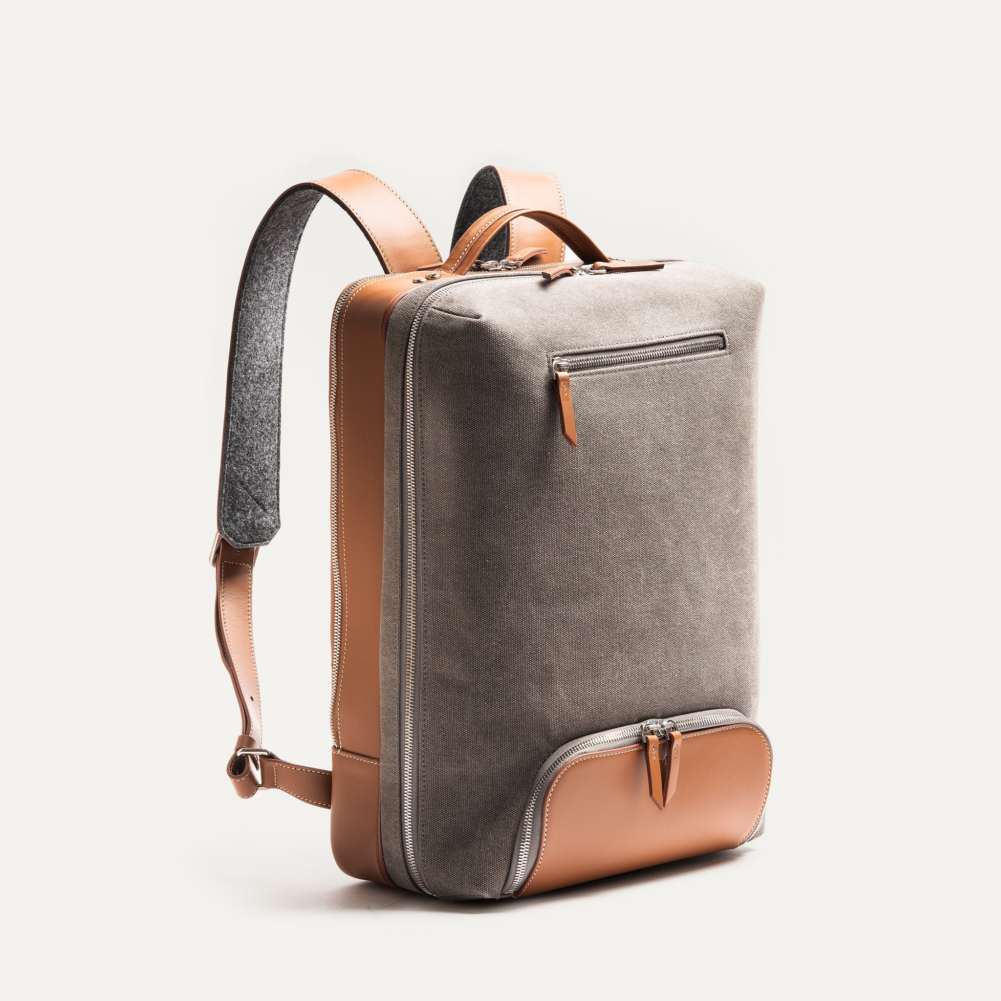 ANTOINE, Gray & Cognac | lundi 36-hour Backpack in cotton and leather